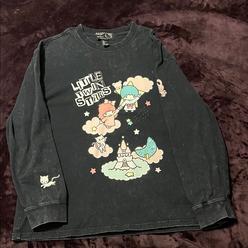 Forever 21 Hello Kitty And Friends Long Sleeve Tee with Little Twin Stars-Lg